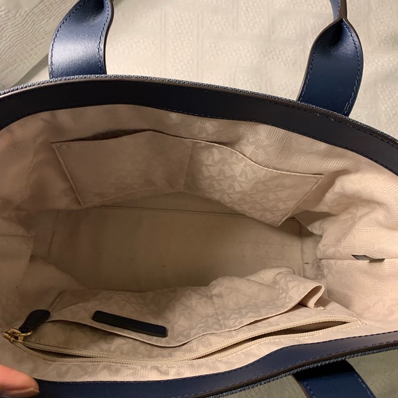 Michael Kors tote bag - Picture 10 of 12